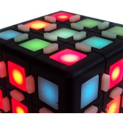 Inocub, cube électronique LED lumineux