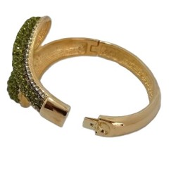 Bracelet doré avec strass verts et blancs