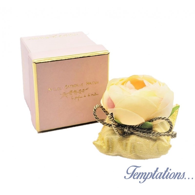 Coussin fleur à parfumer jaune – Atelier Catherine Masson