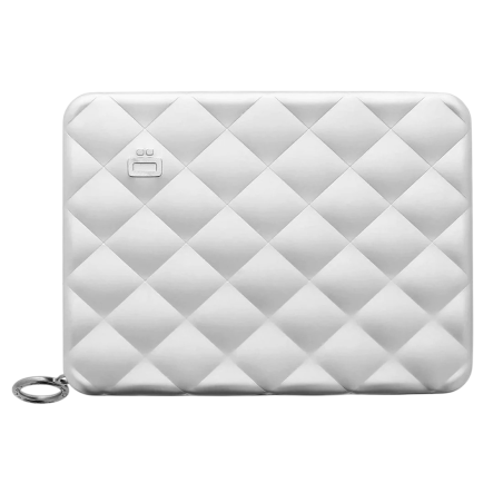 ÖGON Smart Wallets Silver Portefeuille femme en aluminium matelassé format passeport