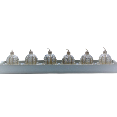 Boite de 6 mini bougies en forme boules de noël