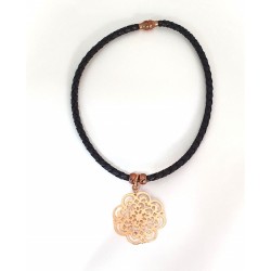 Collier en cordon tressé...