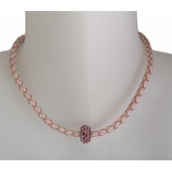 Collier cordon en cuir...