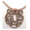 Collier cuir tressé beige – Pendentif tête de tigre