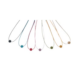 Collier perle sur cordon en coton ciré