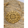 Bracelet élastique avec rosace en métal doré