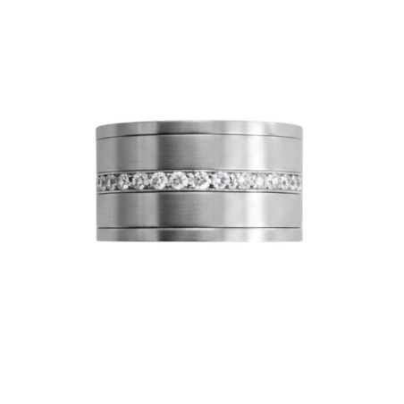 Bague large en acier inoxydable et pierres en zirconium.