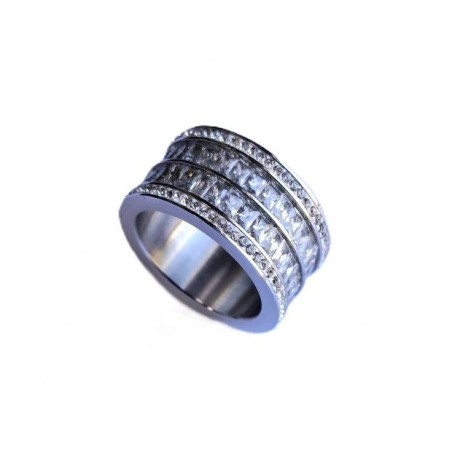 Bague large alliance en acier inoxydable lisse et pierres en zirconium.