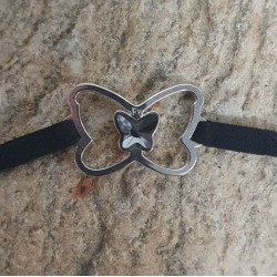 Collier ruban suédine noir et papillon F.Y. FAUCOGNEY
