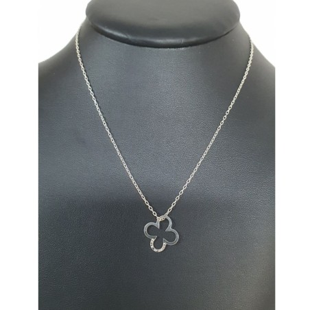 Collier trèfle ajouré argenté – Brin d’Amour